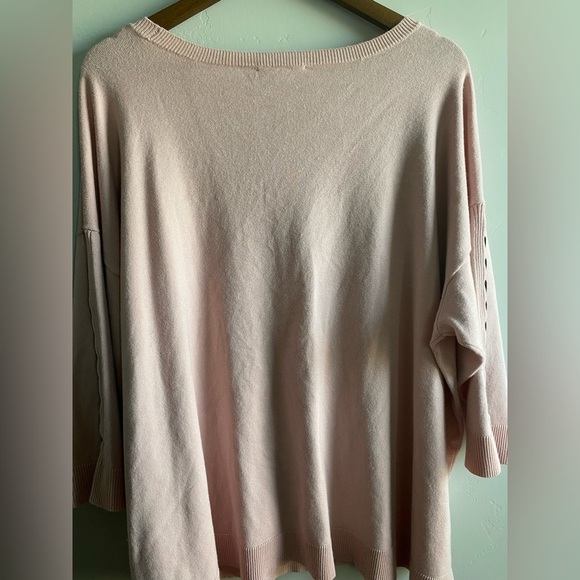 CJ Banks - Pink knit top with Lattice detail - Picture 8 of 9